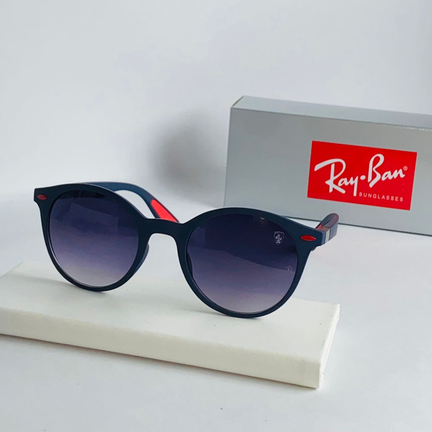 SUNGLASSES RAYBAN DELUXE