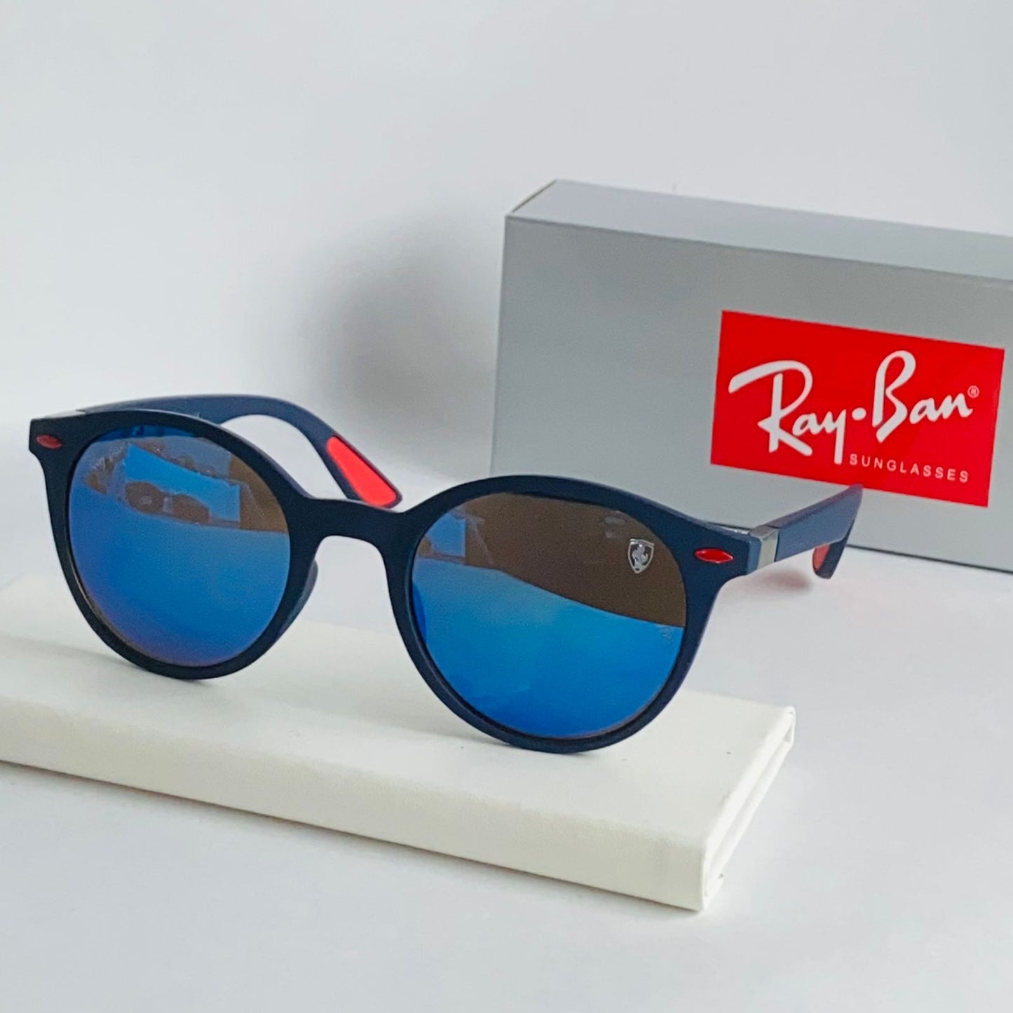 SUNGLASSES RAYBAN DELUXE