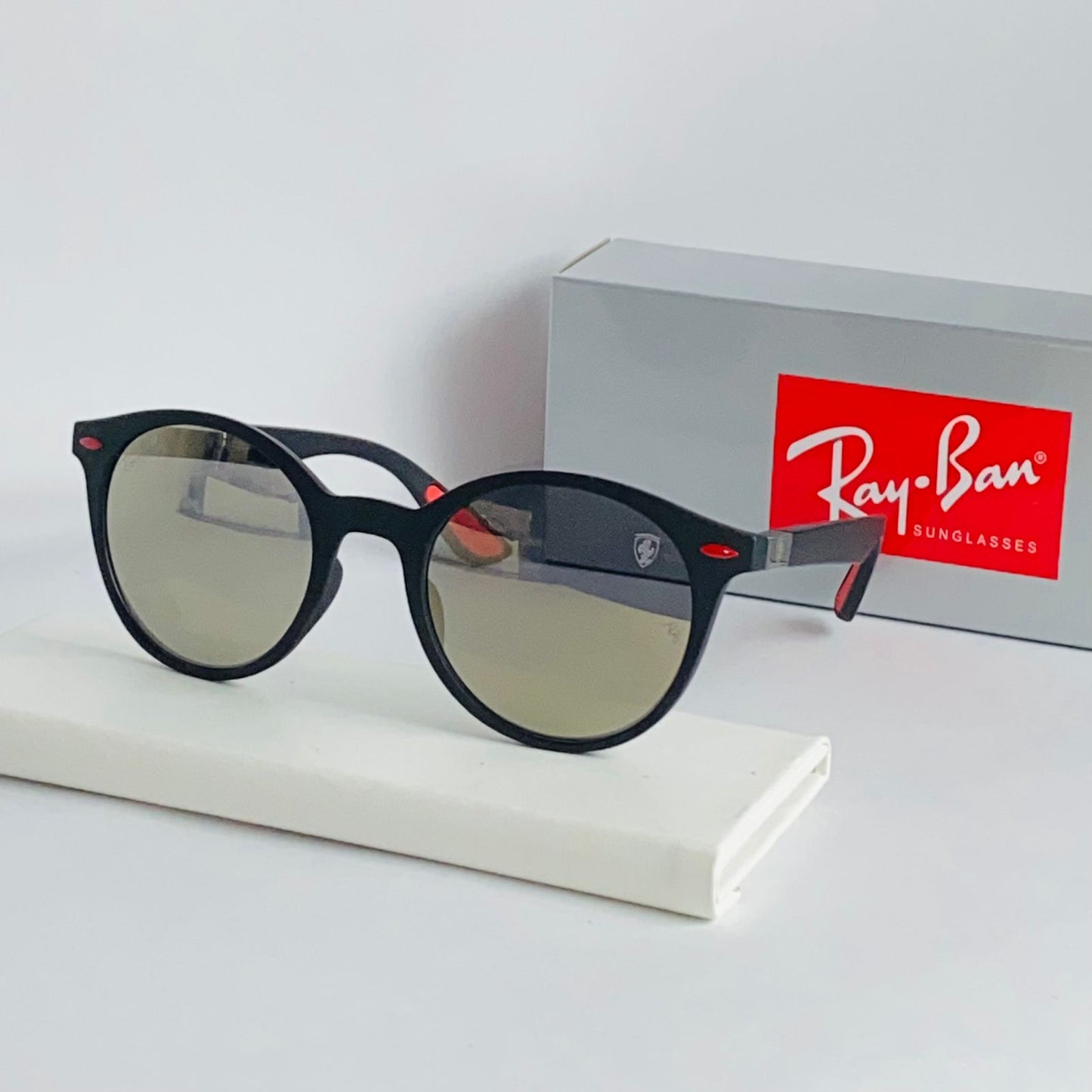 SUNGLASSES RAYBAN DELUXE