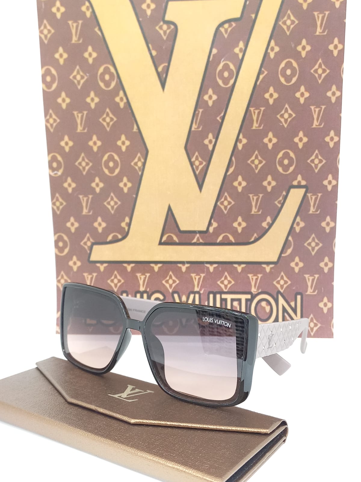 SUNGLASSES LOUIS VUITTON DELUXE