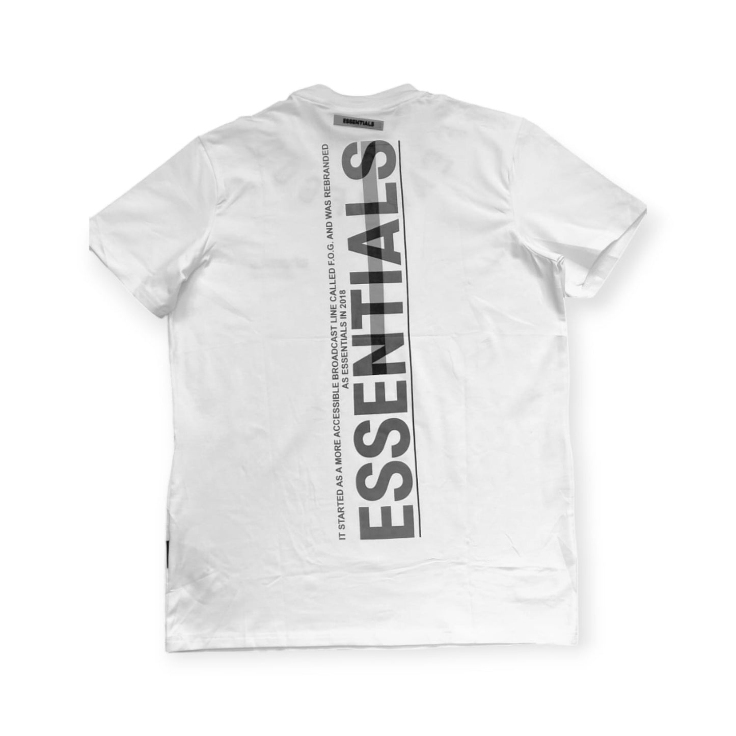 T-SHIRT ESSENTIALS WHITE EDITION PLUS