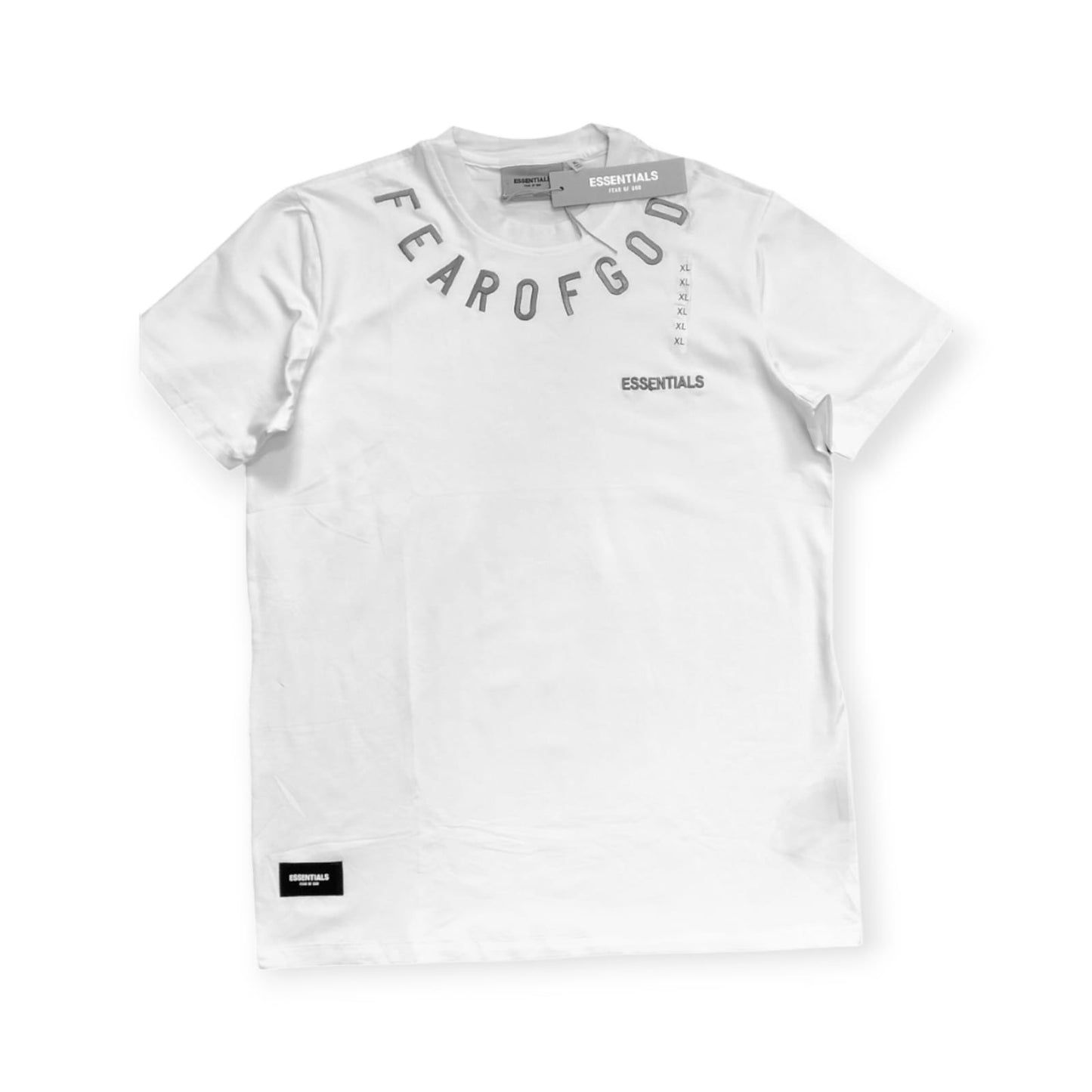 T-SHIRT ESSENTIALS WHITE EDITION PLUS