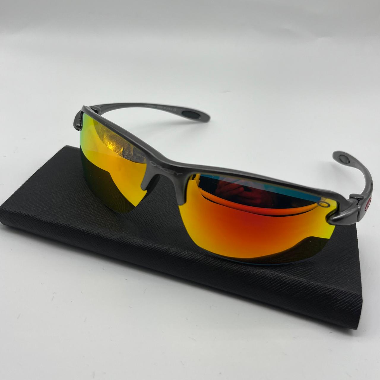 SUNGLASSES OAKLEY DELUXE